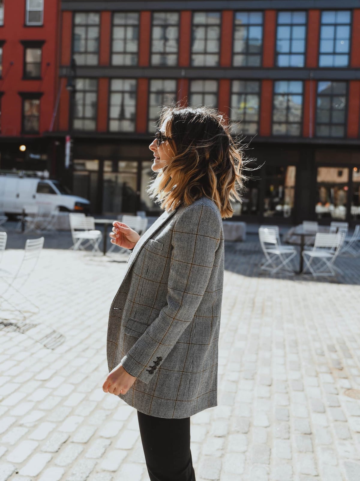 Gray Plaid Oversized Blazer With White T Shirt And Black Trousers — Simple Oversized Blazer Outfits