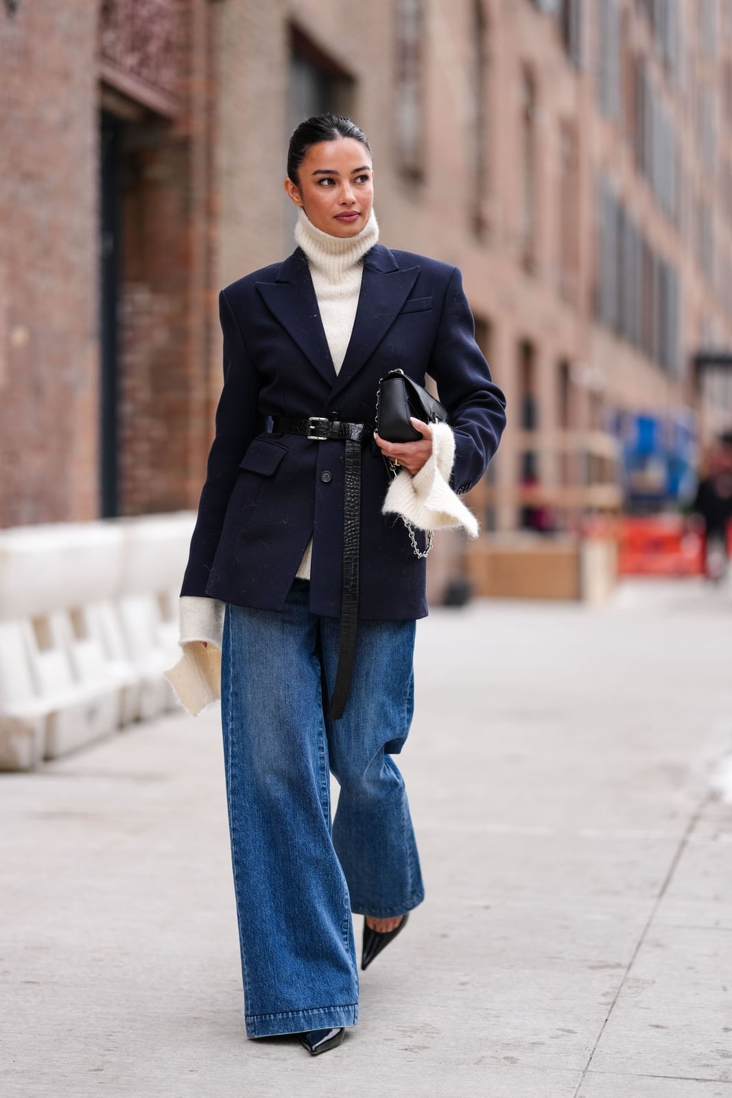 Navy Oversized Blazer With Cream Turtleneck And Blue Jeans — Simple Oversized Blazer Outfits