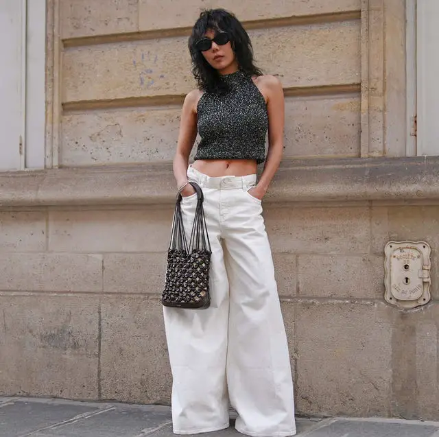 White Denim Palazzo Pants With Black Halter Top and Wide Leg White Denim Palazzo Pants With Black Halter Top and Wide Leg — Simple Palazzo Pants Outfits