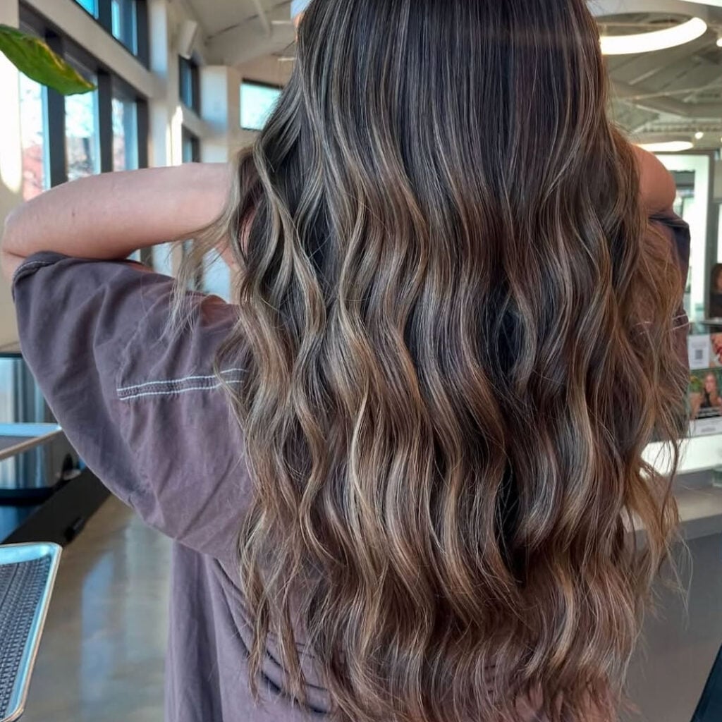 Mid-Back Medium Brown Blonde Highlights Mid-Back Medium Brown Blonde Highlights — Simple Partial Highlights
