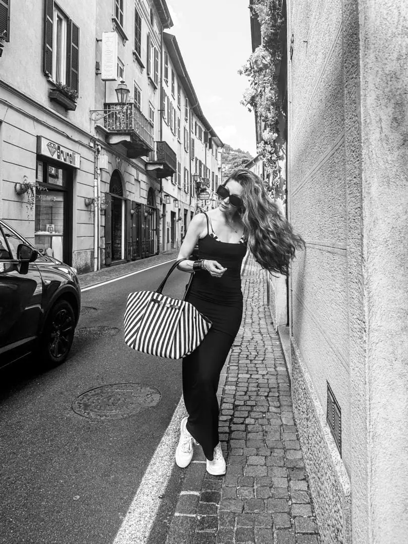 Black Fitted Maxi Dress with White Sneakers — Simple Photoshoot Outfits