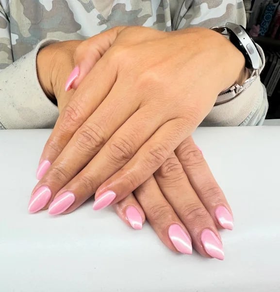 Light Pink Chrome Oval Nails Light Pink Chrome Oval Nails — Simple Pink Chrome Nails