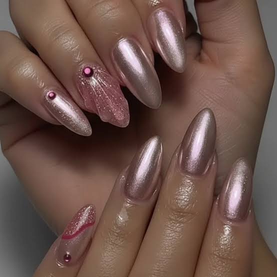 Medium Pink Uniform Chrome Almond Nails Medium Pink Uniform Chrome Almond Nails — Simple Pink Chrome Nails