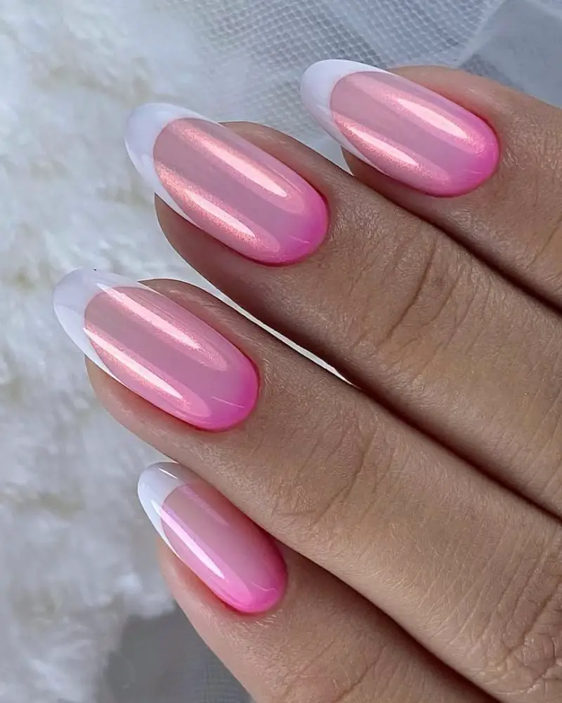 Vibrant Pink Chrome Glossy Almond Nails Vibrant Pink Chrome Glossy Almond Nails — Simple Pink Chrome Nails