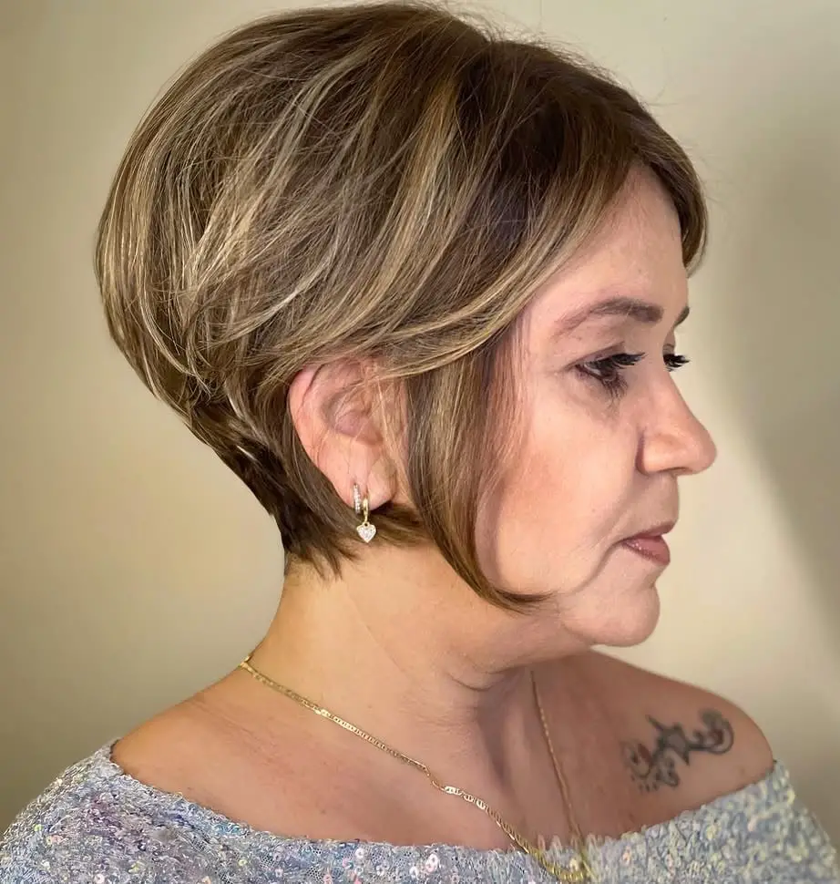 Brown Pixie Bob With Longer Face-Framing Bangs Brown Pixie Bob With Longer Face-Framing Bangs — Simple Pixie Bob