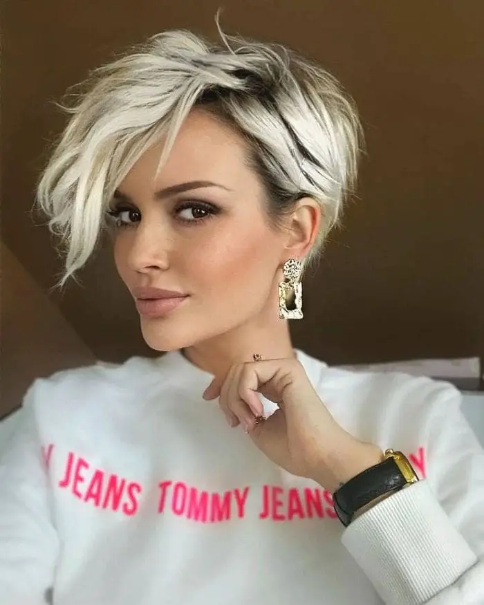 Textured Blonde Pixie Bob Textured Blonde Pixie Bob — Simple Pixie Bob Haircut