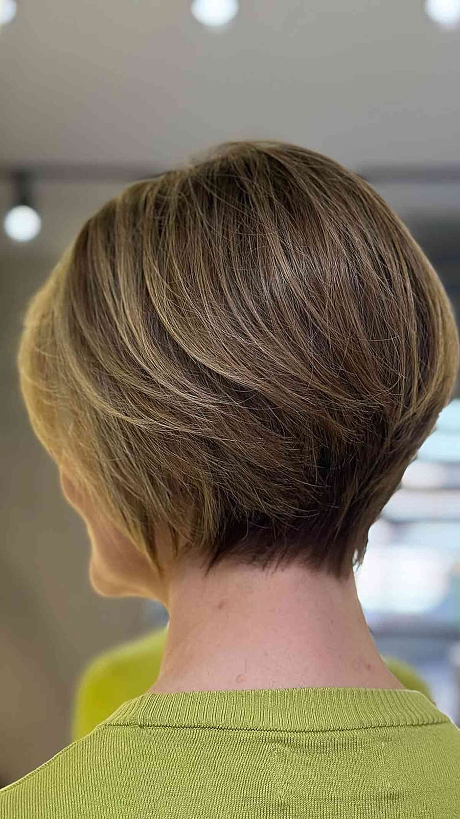 Stacked Brown Bob With Highlights Stacked Brown Bob With Highlights — Simple Pixie Bob Haircut