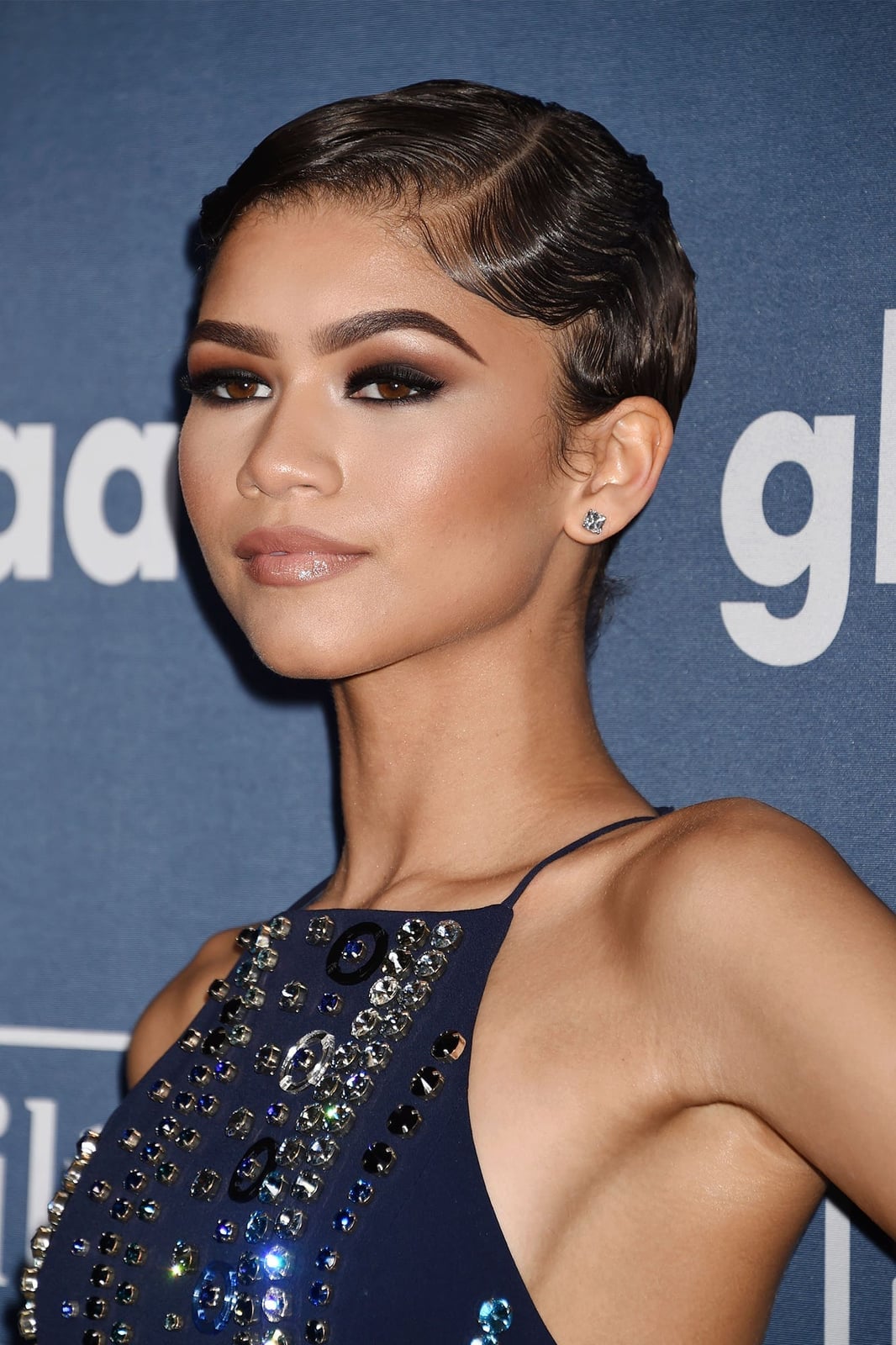 Textured Dark Brown Pixie With Wispy Bangs Textured Dark Brown Pixie With Wispy Bangs — Simple Pixie Cut Hairstyles