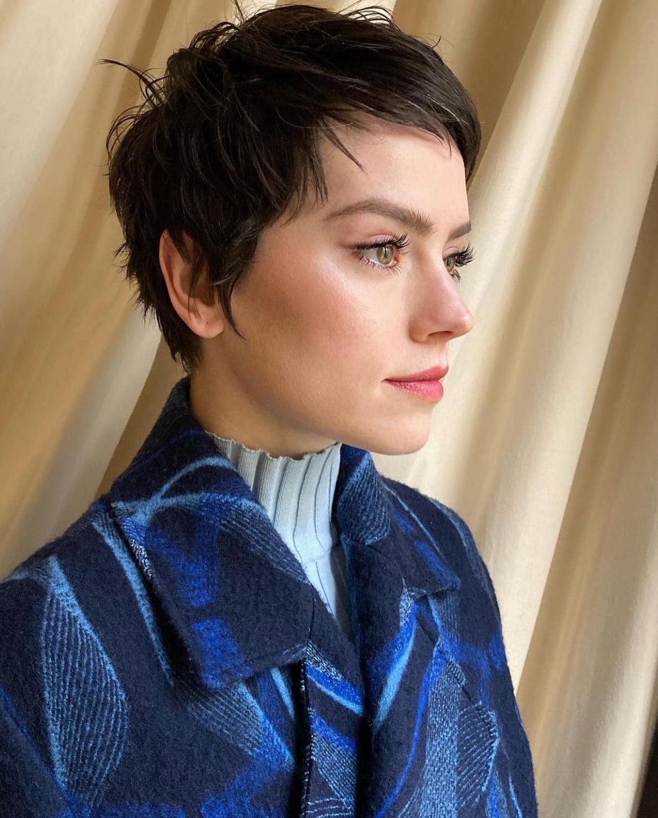 Dark Brown Pixie With Choppy Layers Dark Brown Pixie With Choppy Layers — Simple Pixie Cut Hairstyles