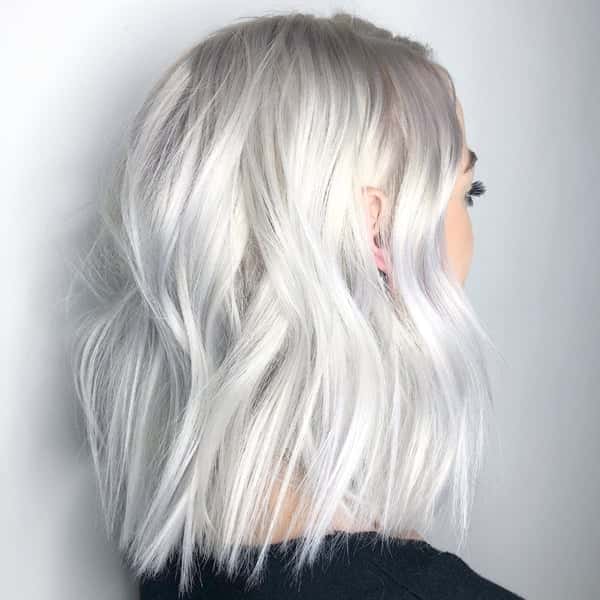 Collarbone Icy White Platinum Blonde Lob — Simple Platinum Blonde