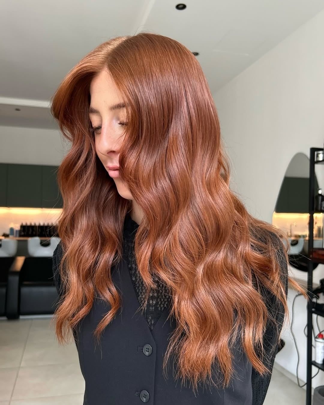 Copper Red With Lighter Highlights Collarbone — Simple Red Highlights