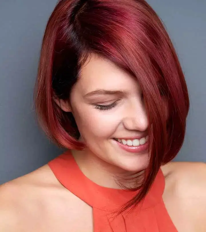 Wavy Auburn Bob With Side-Swept Bangs — Simple Red Highlights