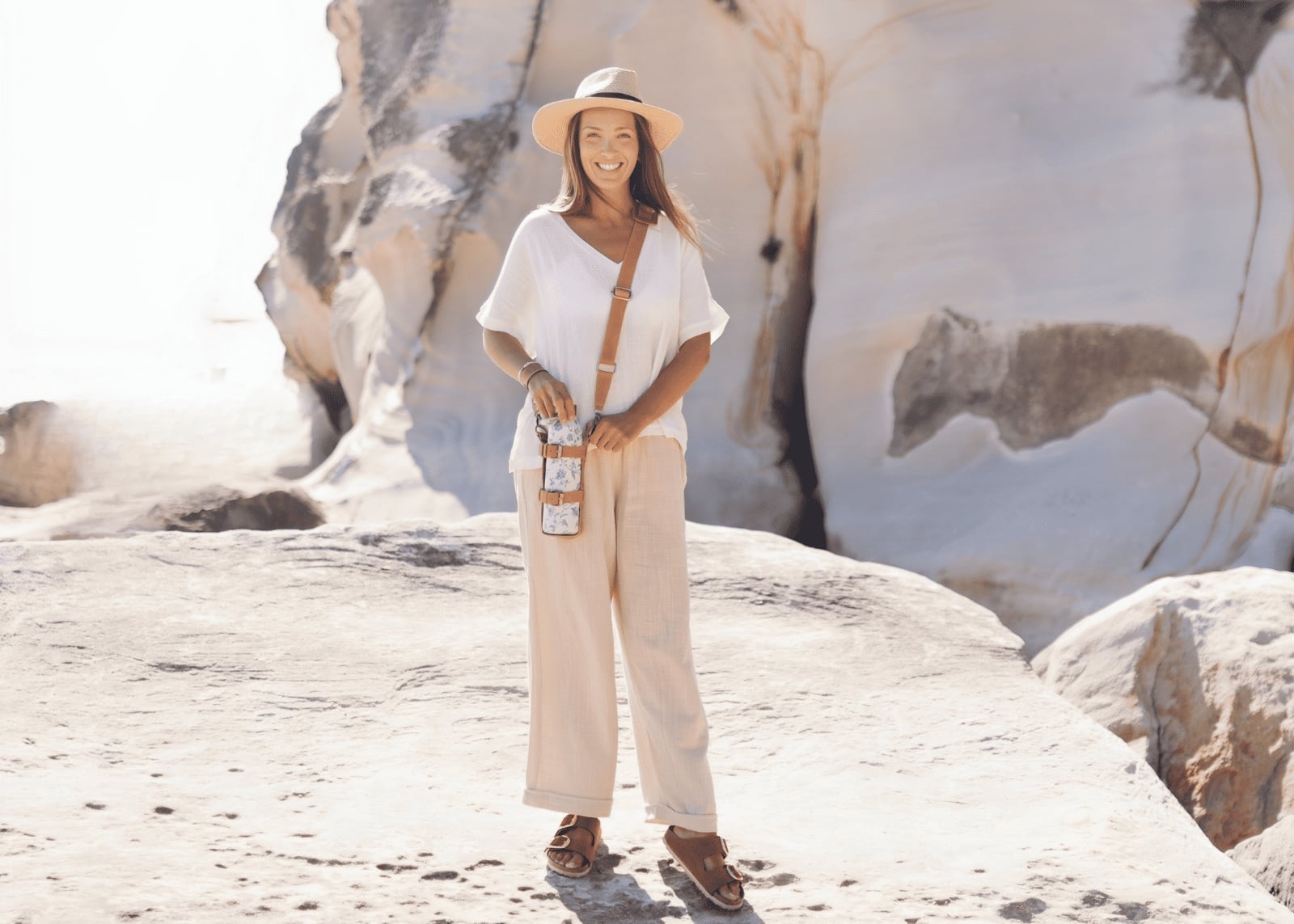 Neutral Wide-Leg Linen Pants with V-Neck Top Neutral Wide-Leg Linen Pants with V-Neck Top — Simple Road Trip Outfits