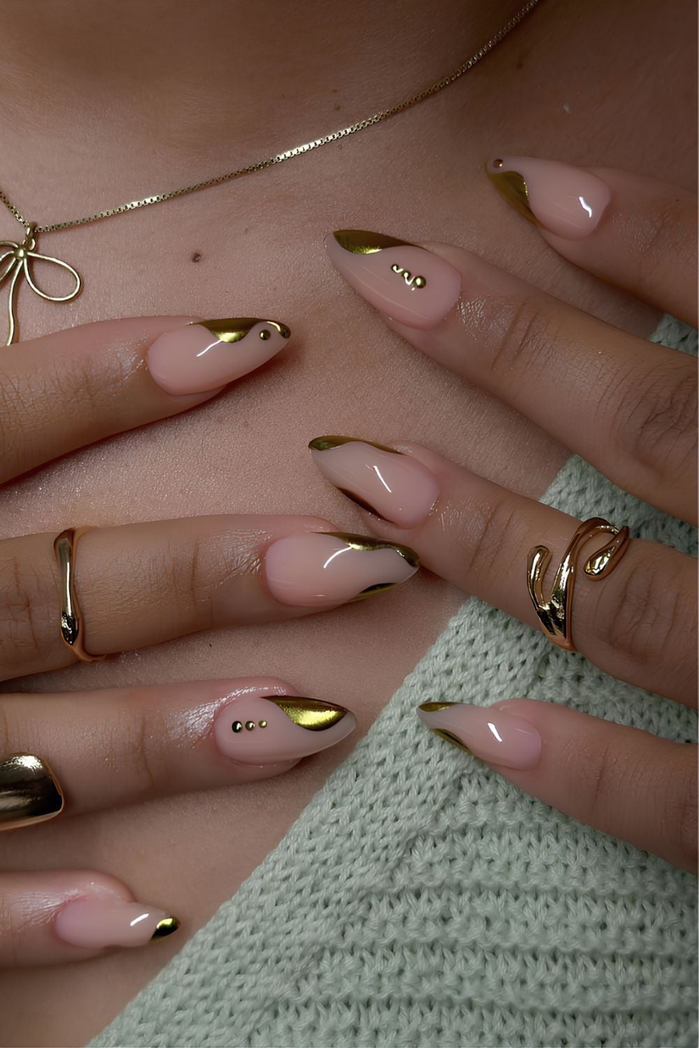 Sheer Pink French Tips with Gold Beads Sheer Pink French Tips with Gold Beads — Simple Rose Gold Nails