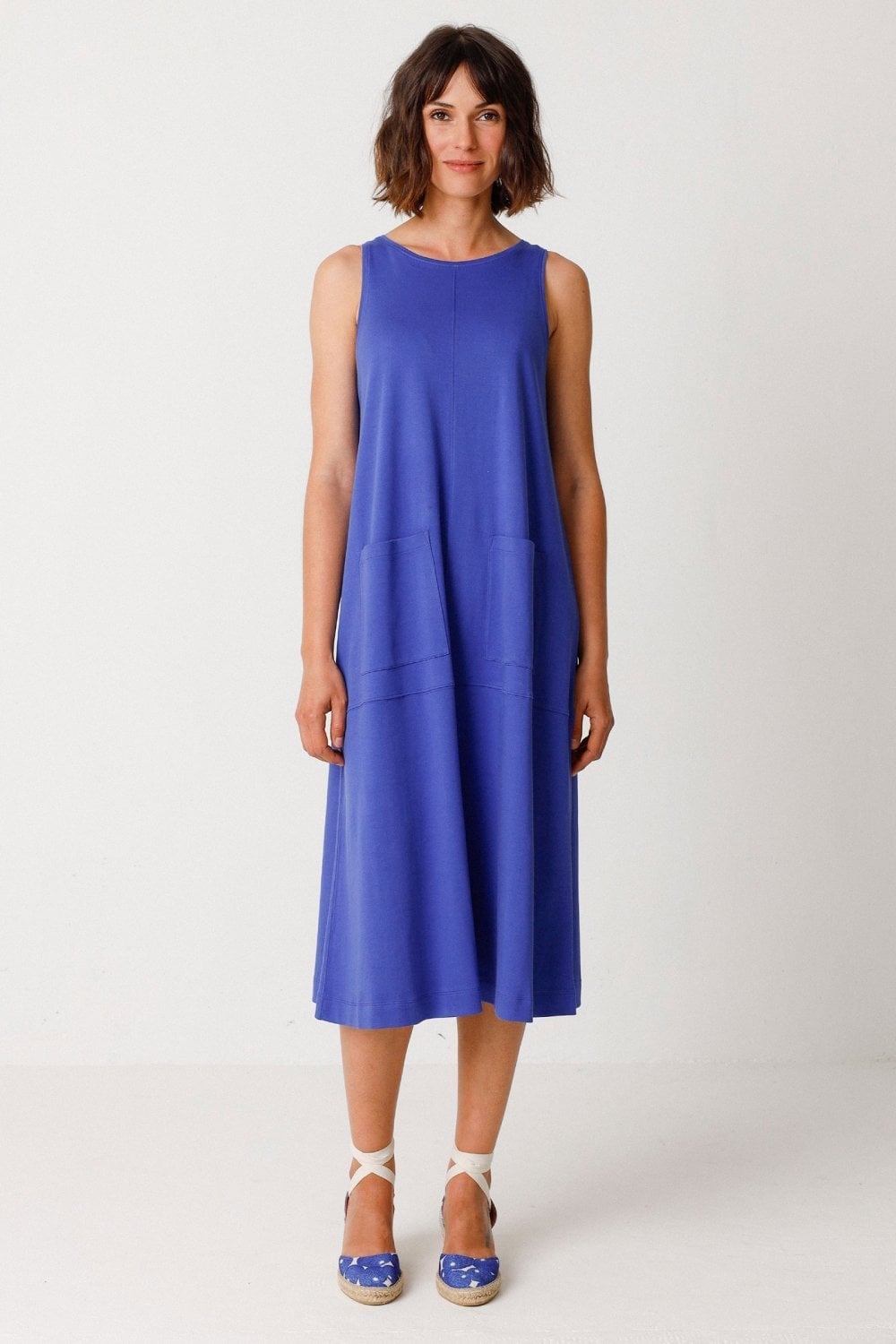 Royal Blue Sleeveless Midi Dress with Front Pockets — Simple Royal Blue Outfits