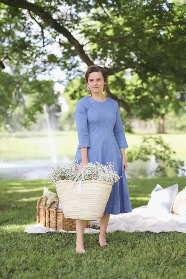 Simple Royal Blue Outfits