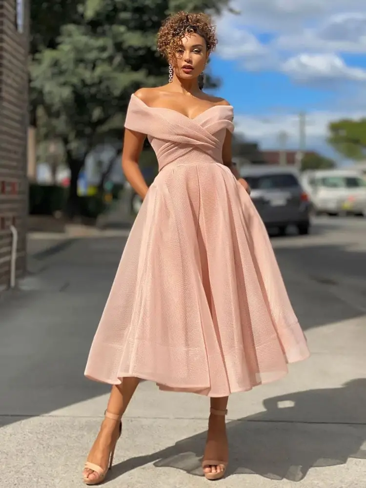 Pink Off-The-Shoulder Midi Dress with Fit-And-Flare Silhouette Pink Off-The-Shoulder Midi Dress with Fit-And-Flare Silhouette — Simple Semi Formal Outfits