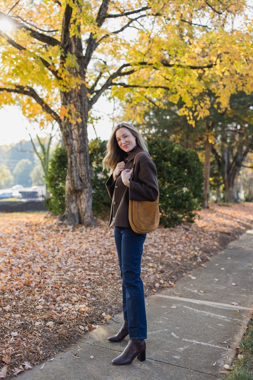 Brown Collared Jacket with Dark Wash Jeans Brown Collared Jacket with Dark Wash Jeans — Simple Shacket Outfits