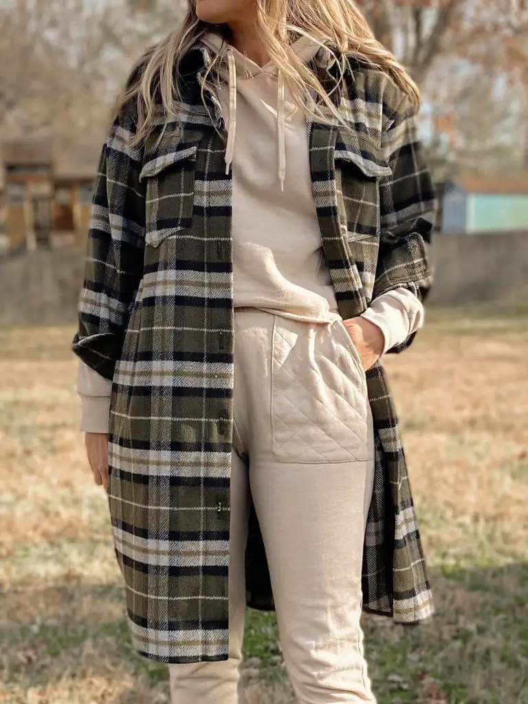 Longline Plaid Shacket Over Beige Hoodie and Sweatpants Longline Plaid Shacket Over Beige Hoodie and Sweatpants — Simple Shacket Outfits