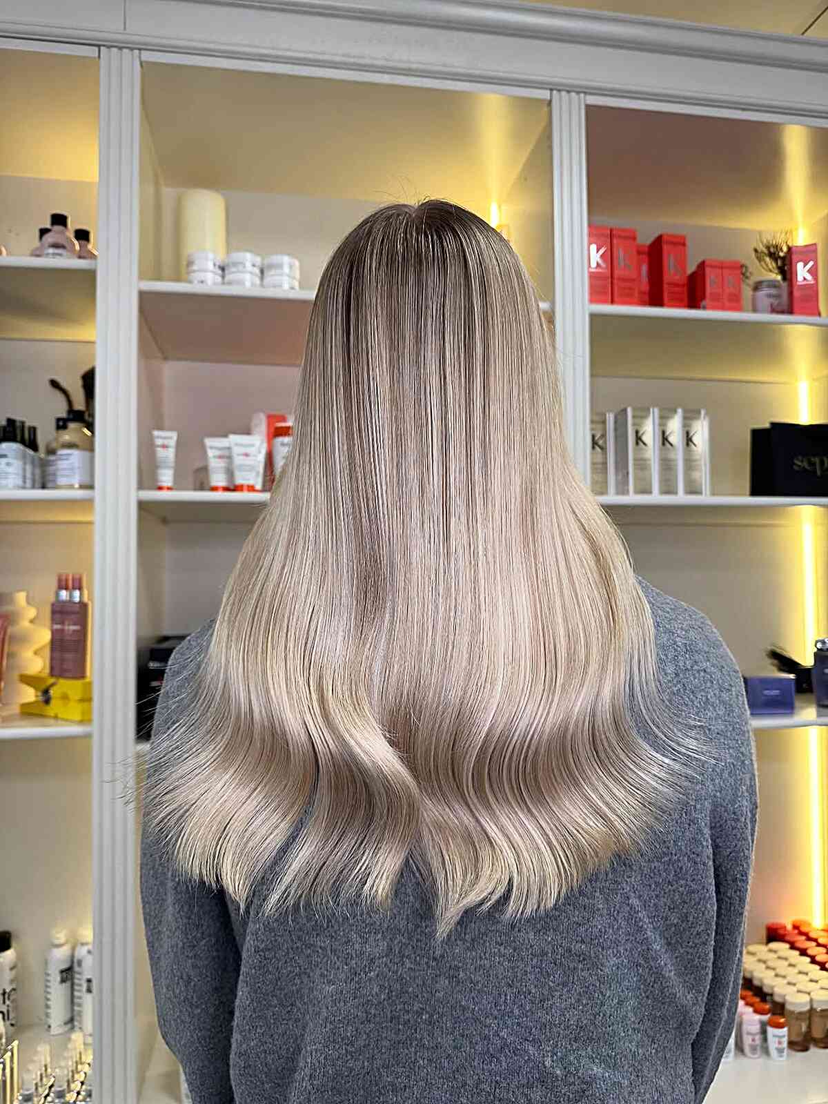 Relaxed Fit Gray Knit Sweater with Shadow Root Hair Relaxed Fit Gray Knit Sweater with Shadow Root Hair — Simple Shadow Root