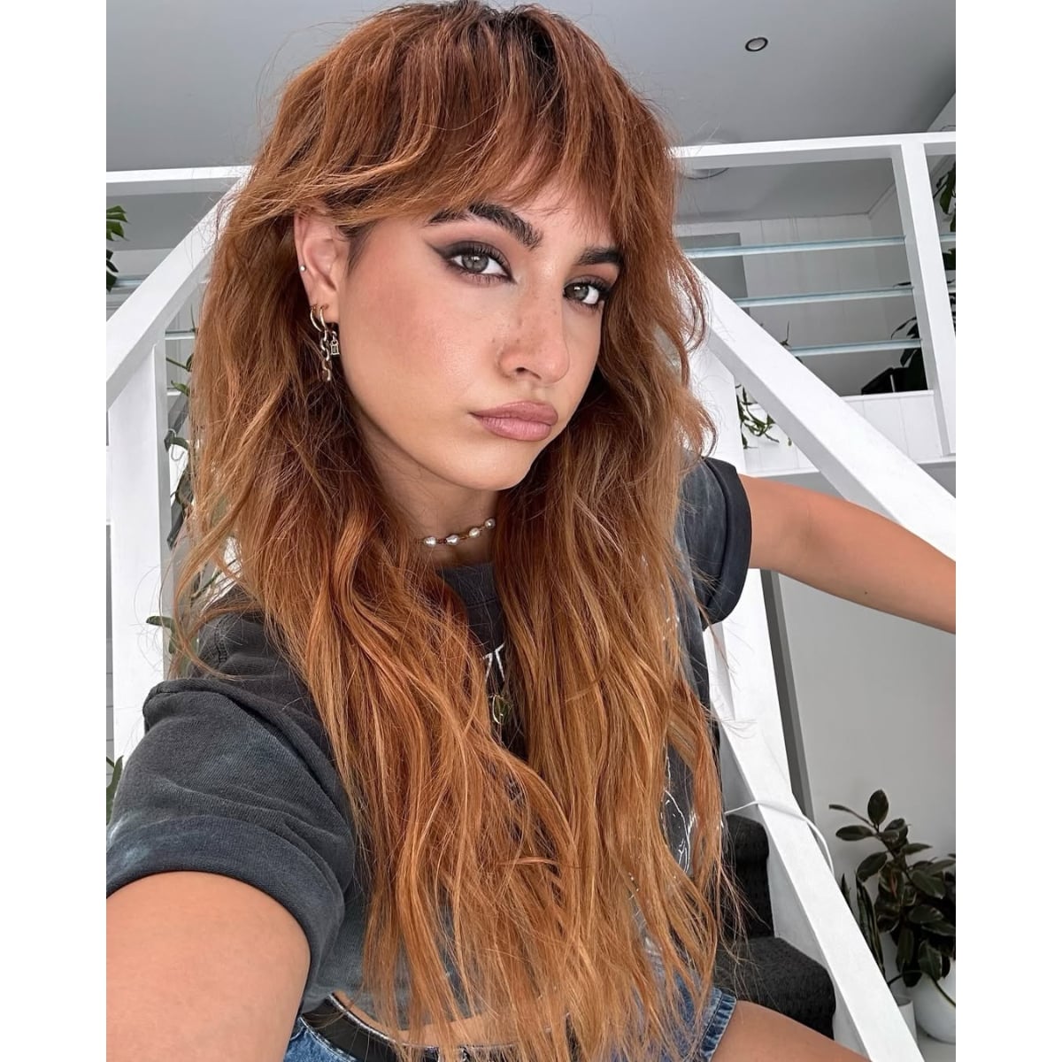 Copper Shag With Blonde Highlights And Curtain Bangs — Simple Shag Haircut