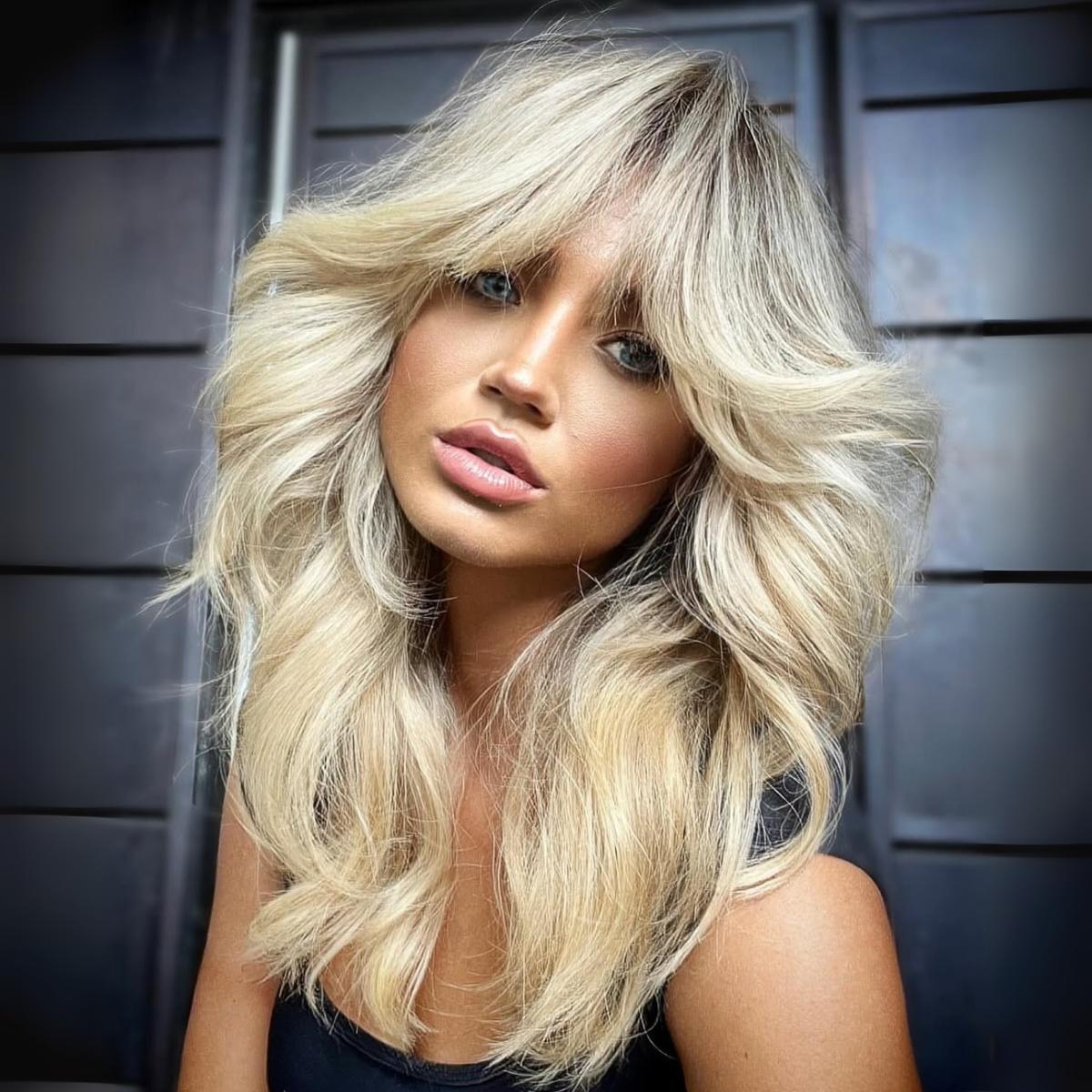 Reddish-Brown Collarbone Shag Voluminous Bangs — Simple Shag Haircut