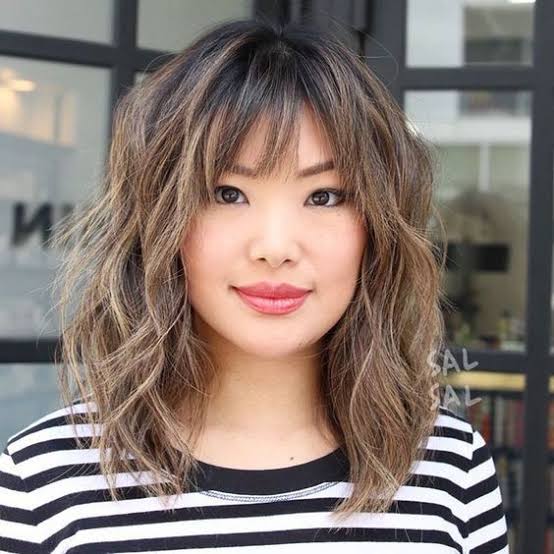Collarbone Shag With Dark Blonde Balayage And Waves and Curtain Bangs Collarbone Shag With Dark Blonde Balayage And Waves and Curtain Bangs — Simple Shag Hairstyles