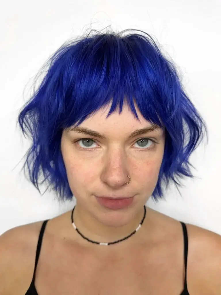 Chin Length Shaggy Bob Vibrant Blue Chin Length Shaggy Bob Vibrant Blue — Simple Shaggy Bob