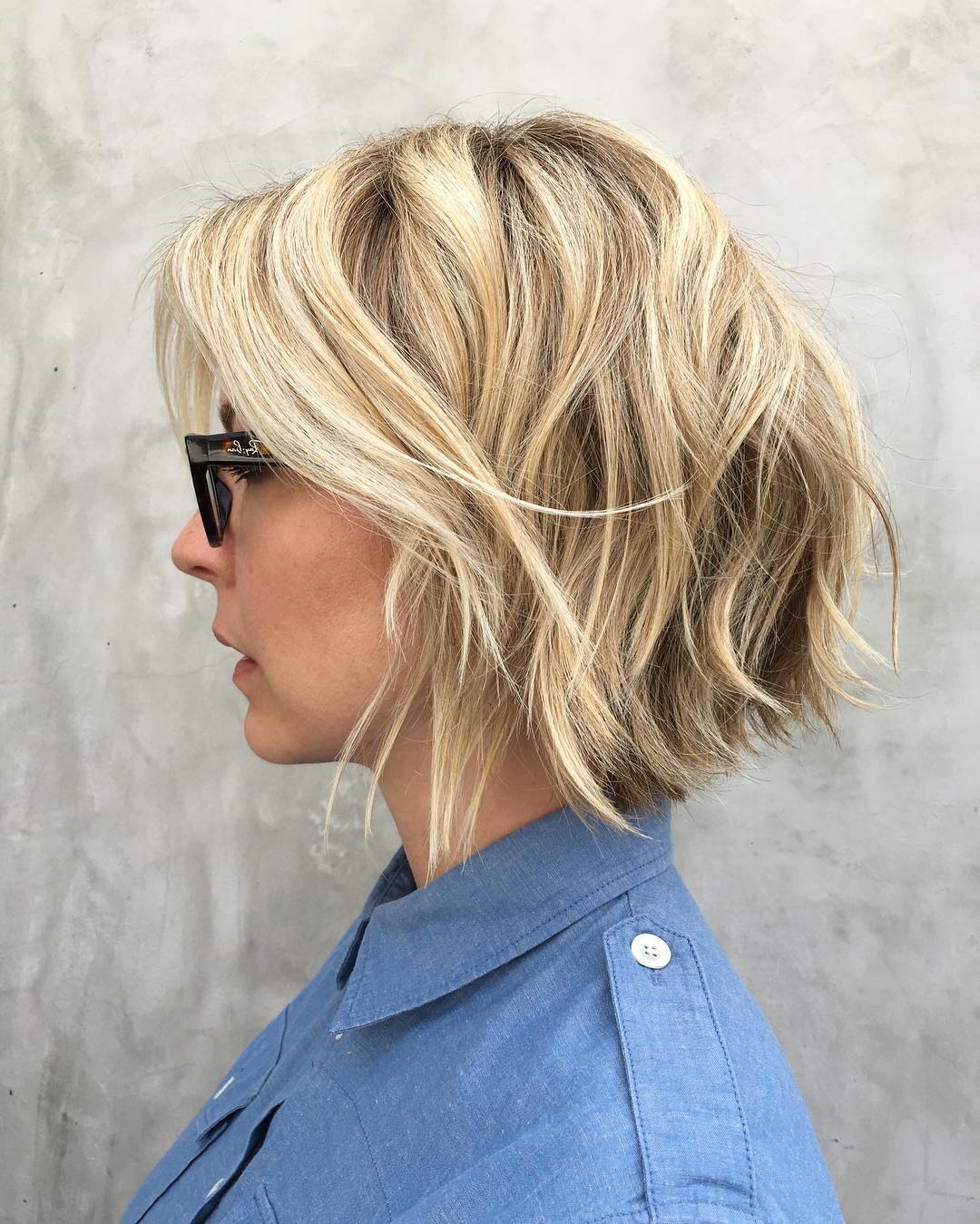 Collarbone Honey Blonde Shaggy Bob Collarbone Honey Blonde Shaggy Bob — Simple Shaggy Bob