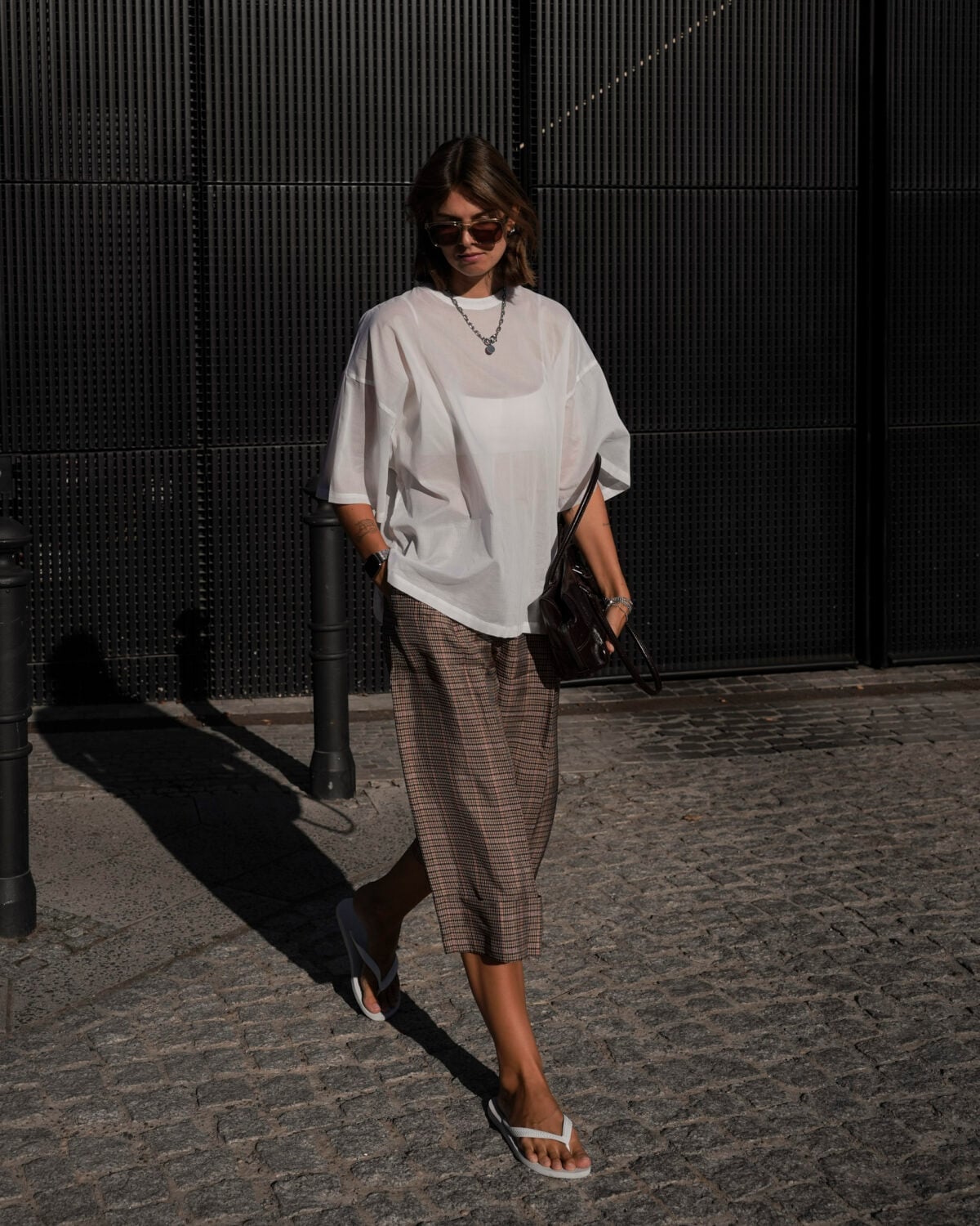 Oversized Sheer White T-Shirt With Plaid Skirt Oversized Sheer White T-Shirt With Plaid Skirt — Simple Sheer Top Outfit