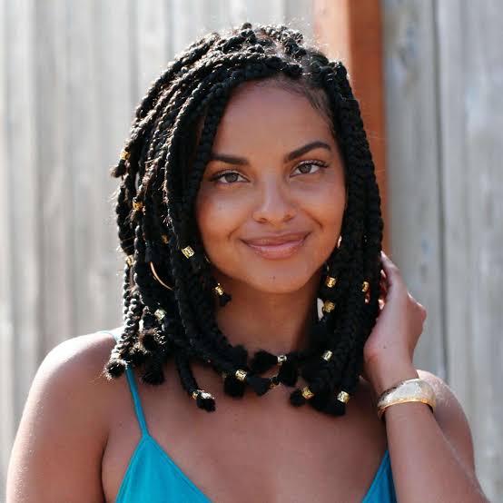 Reddish Brown Chin Length Box Braids Bob, Close-Up Take — Simple Short Braids