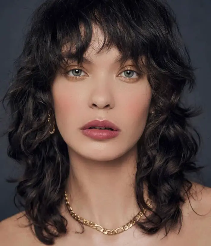Shoulder Length Wolf Cut With Full Bangs — Simple Short Wolf Cut