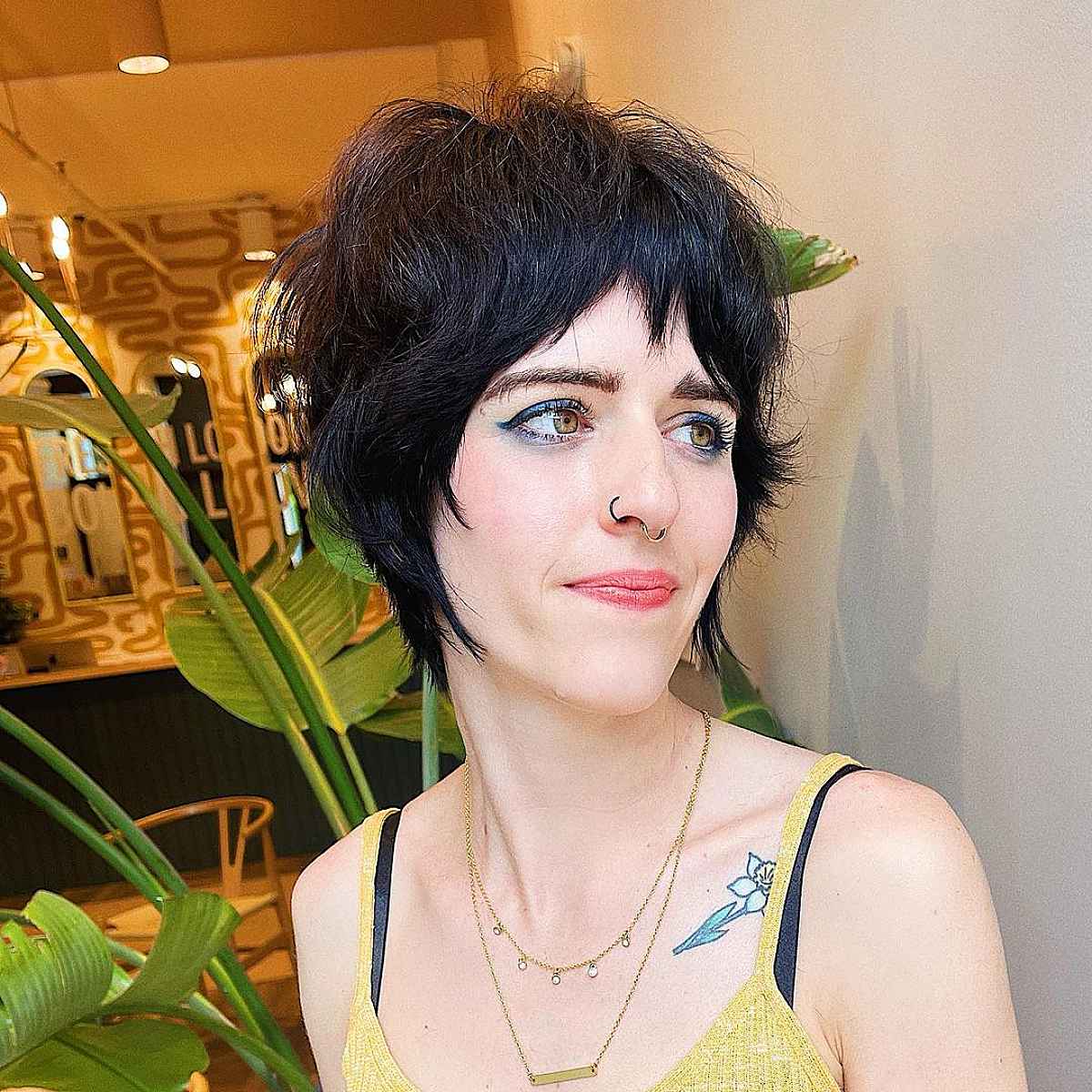 Short Black Wolf Cut With Choppy Bangs — Simple Short Wolf Cut