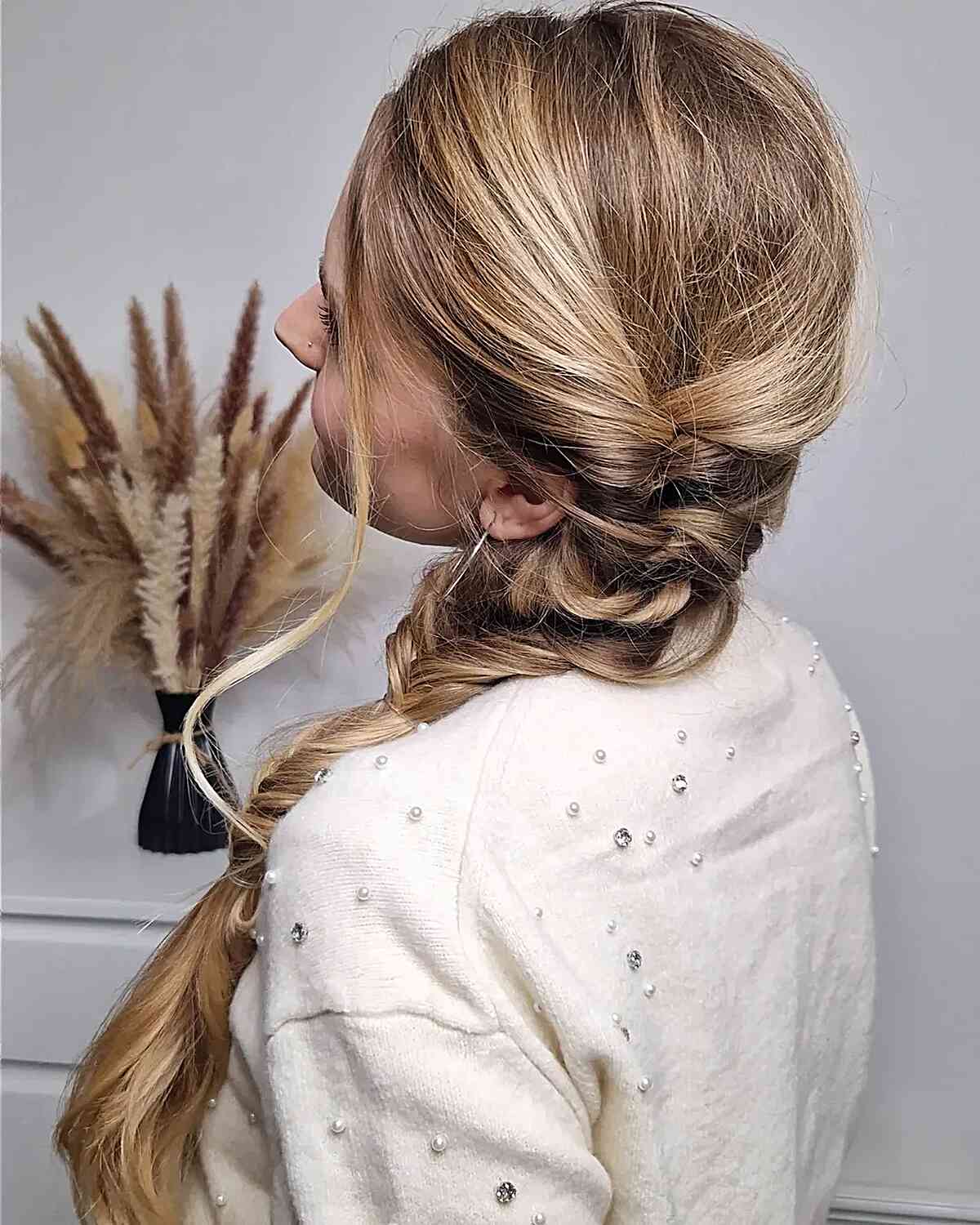 Thick Wavy Fishtail Braid Mid-Back — Simple Side Part Braids