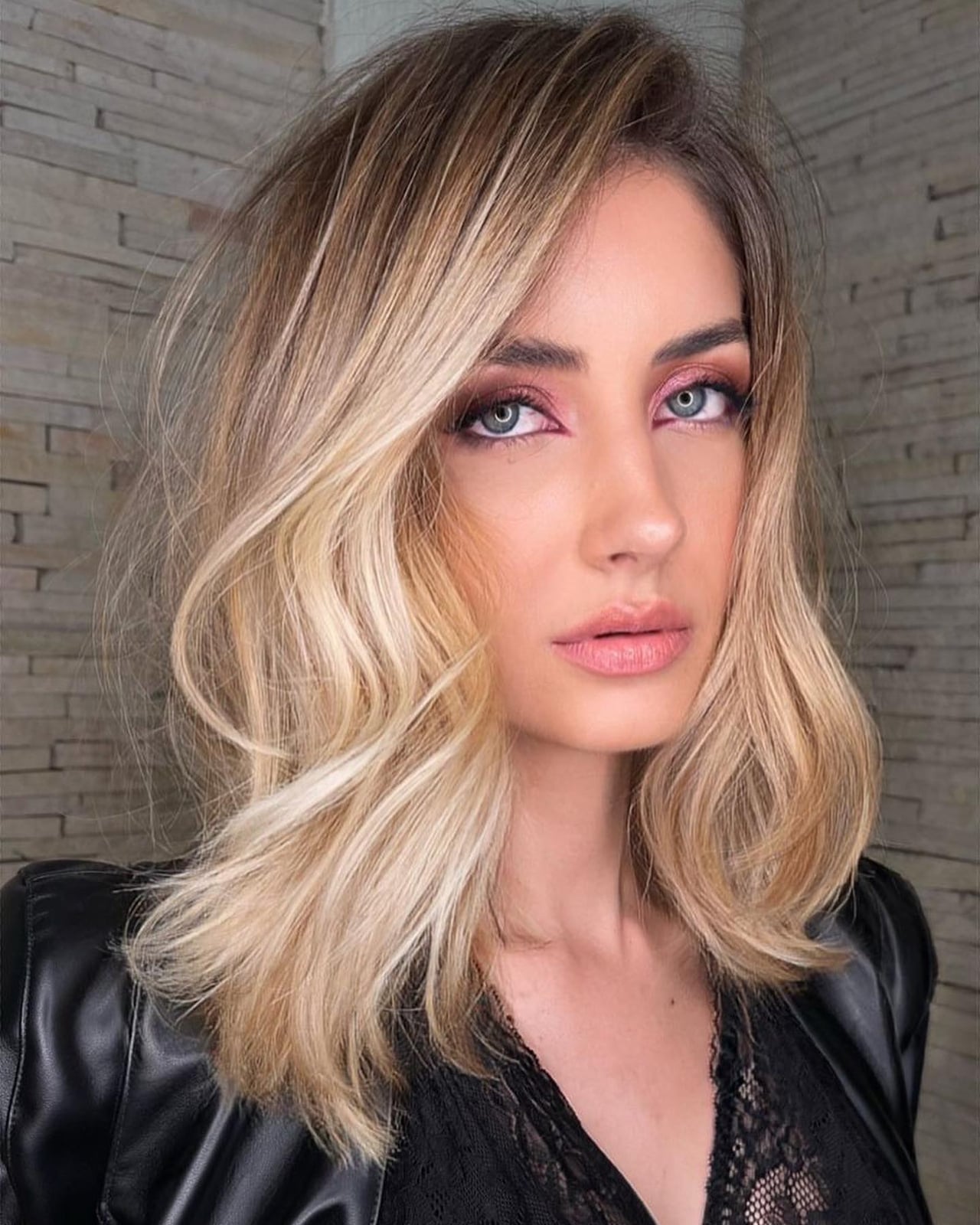 Shoulder Length Bob With Blonde Balayage — Simple Side Part Hairstyles
