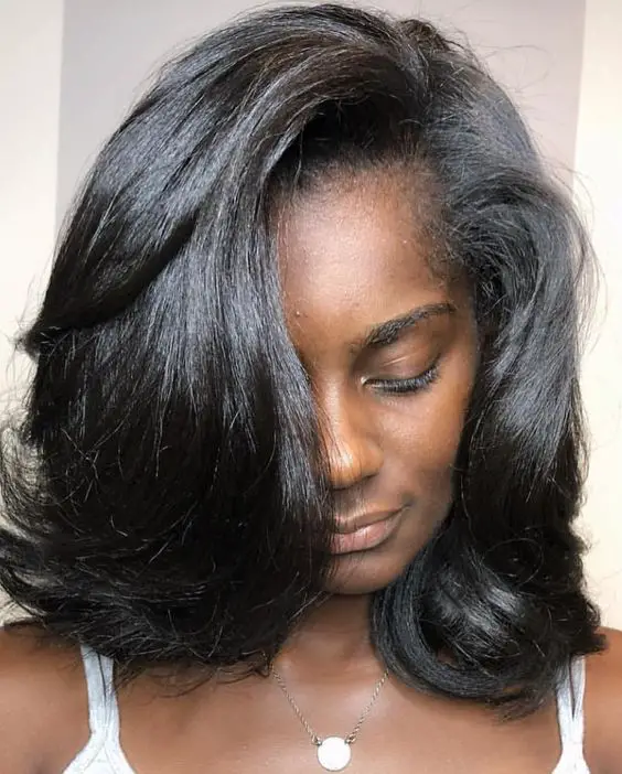 Thick Collarbone Lob Soft Layers — Simple Silk Press Hairstyles