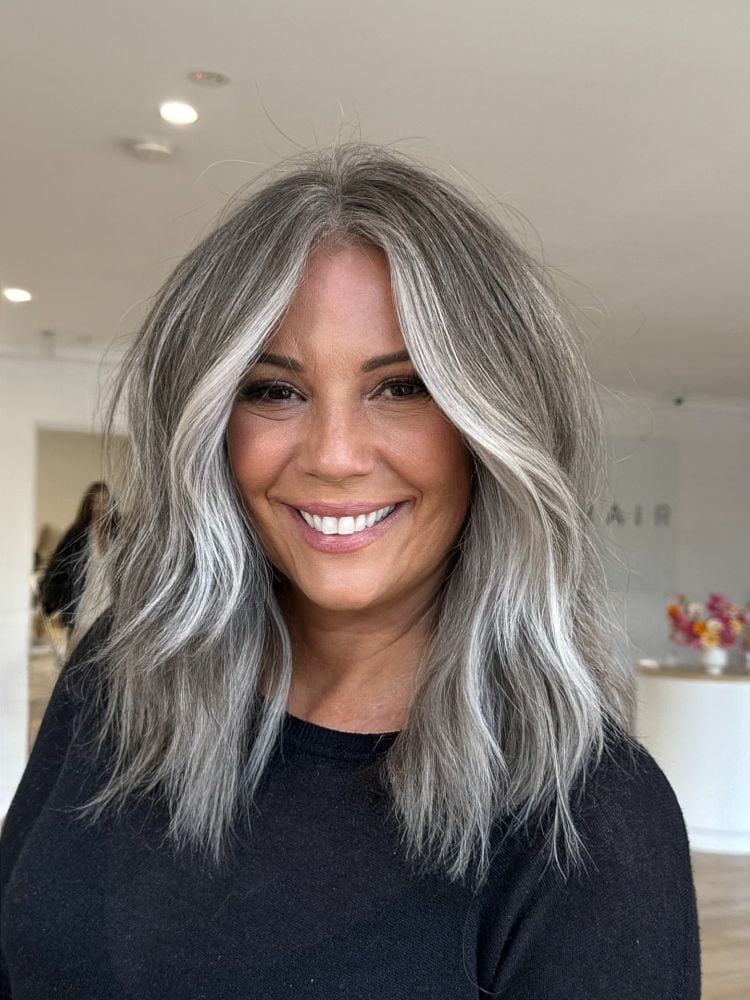24 Stunning Gray Blending Hair Ideas To Transform Your Look | Fabbon