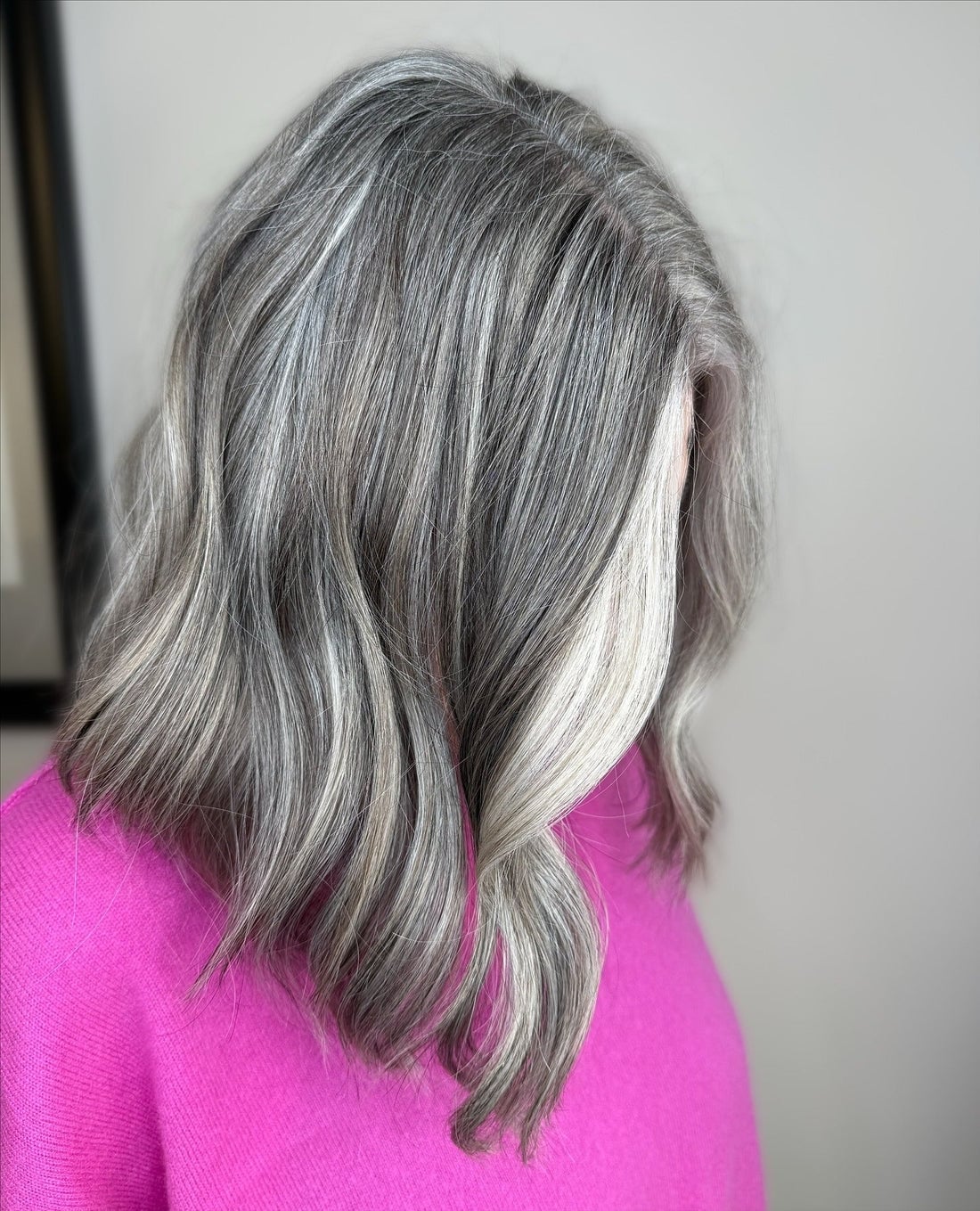 Shoulder Length Wavy Fine Hair Silver Highlights — Simple Silver Highlights