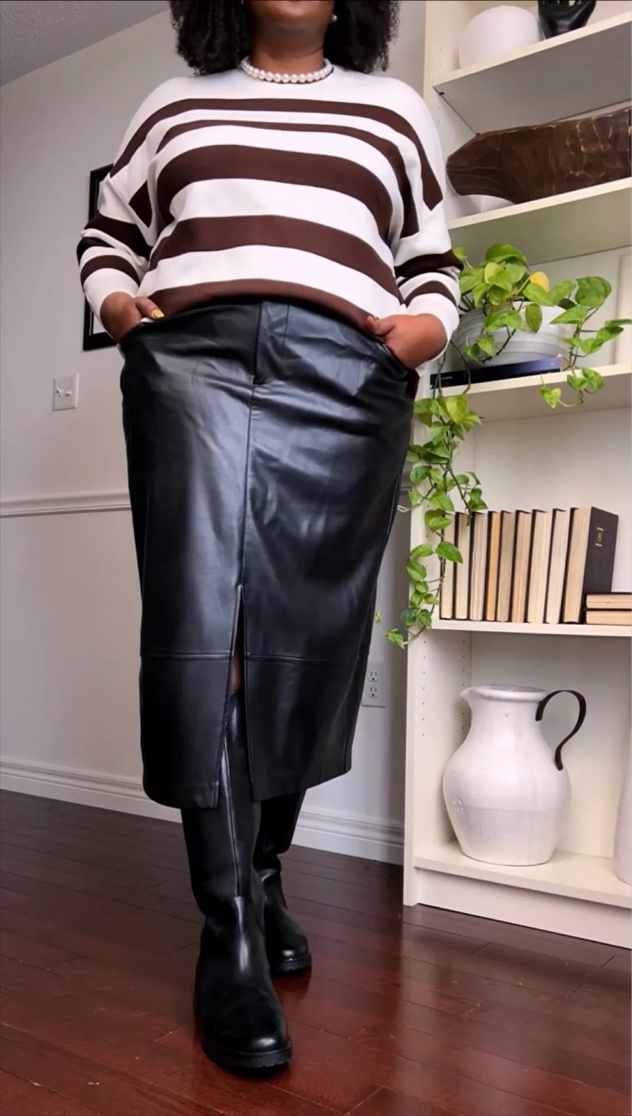 Leather Pencil Midi Skirt Smart Casual Leather Pencil Midi Skirt Smart Casual — Simple Skirt Outfit Plus Size