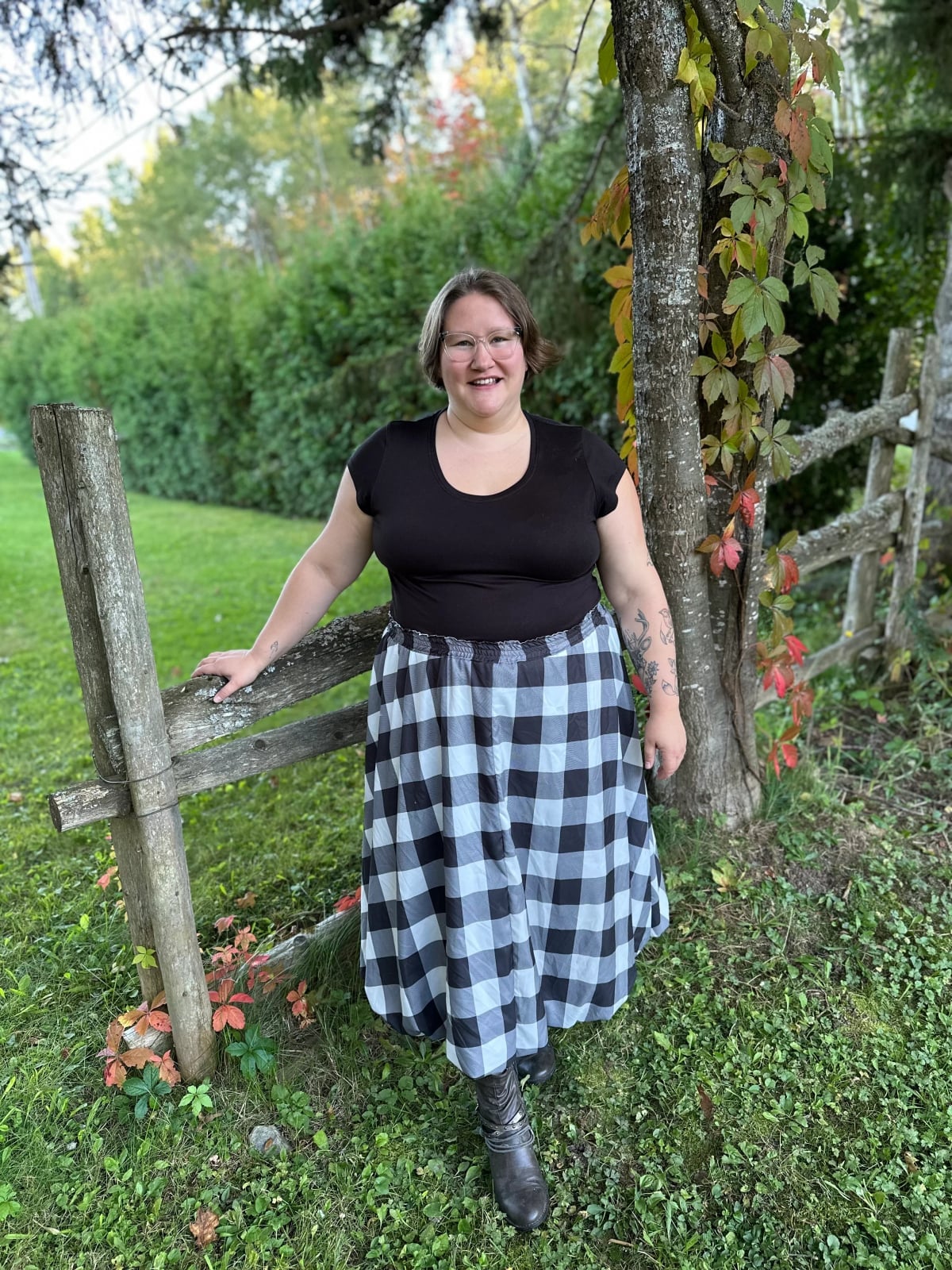 Buffalo Check A-line Skirt Outfit Buffalo Check A-line Skirt Outfit — Simple Skirt Outfit Plus Size