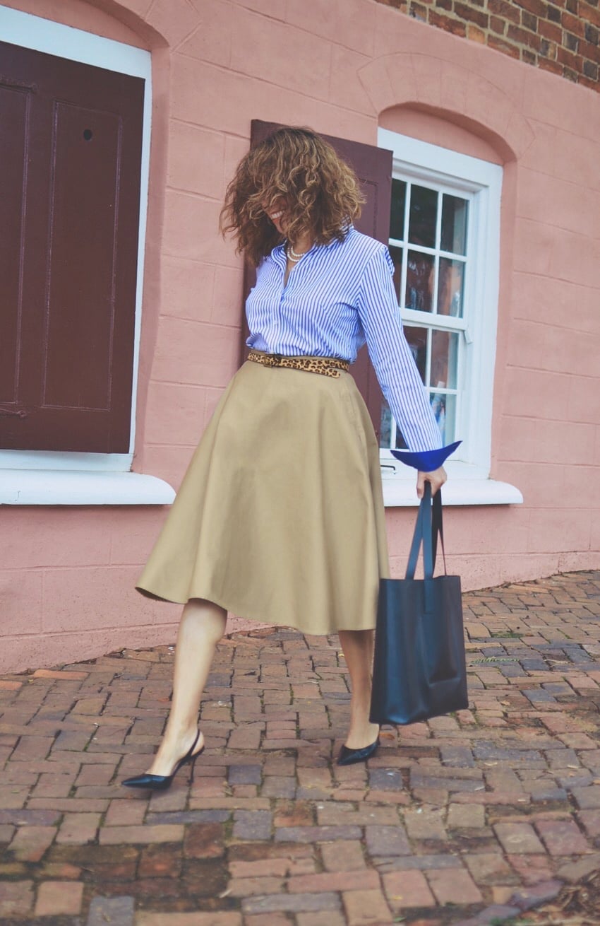 Khaki A-Line Skirt with Striped Shirt and Belt Khaki A-Line Skirt with Striped Shirt and Belt — Simple Skirt Outfit Work