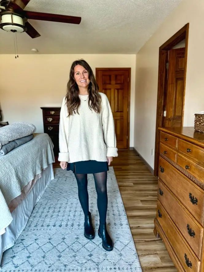 Cream Oversized Sweater with Black Mini Skirt and Tights Cream Oversized Sweater with Black Mini Skirt and Tights — Simple Skort Outfits