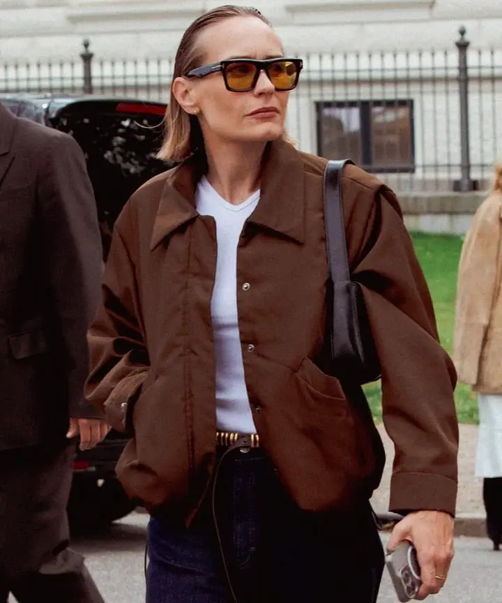 White T-Shirt Under Oversized Brown Jacket White T-Shirt Under Oversized Brown Jacket — Simple Slicked Back