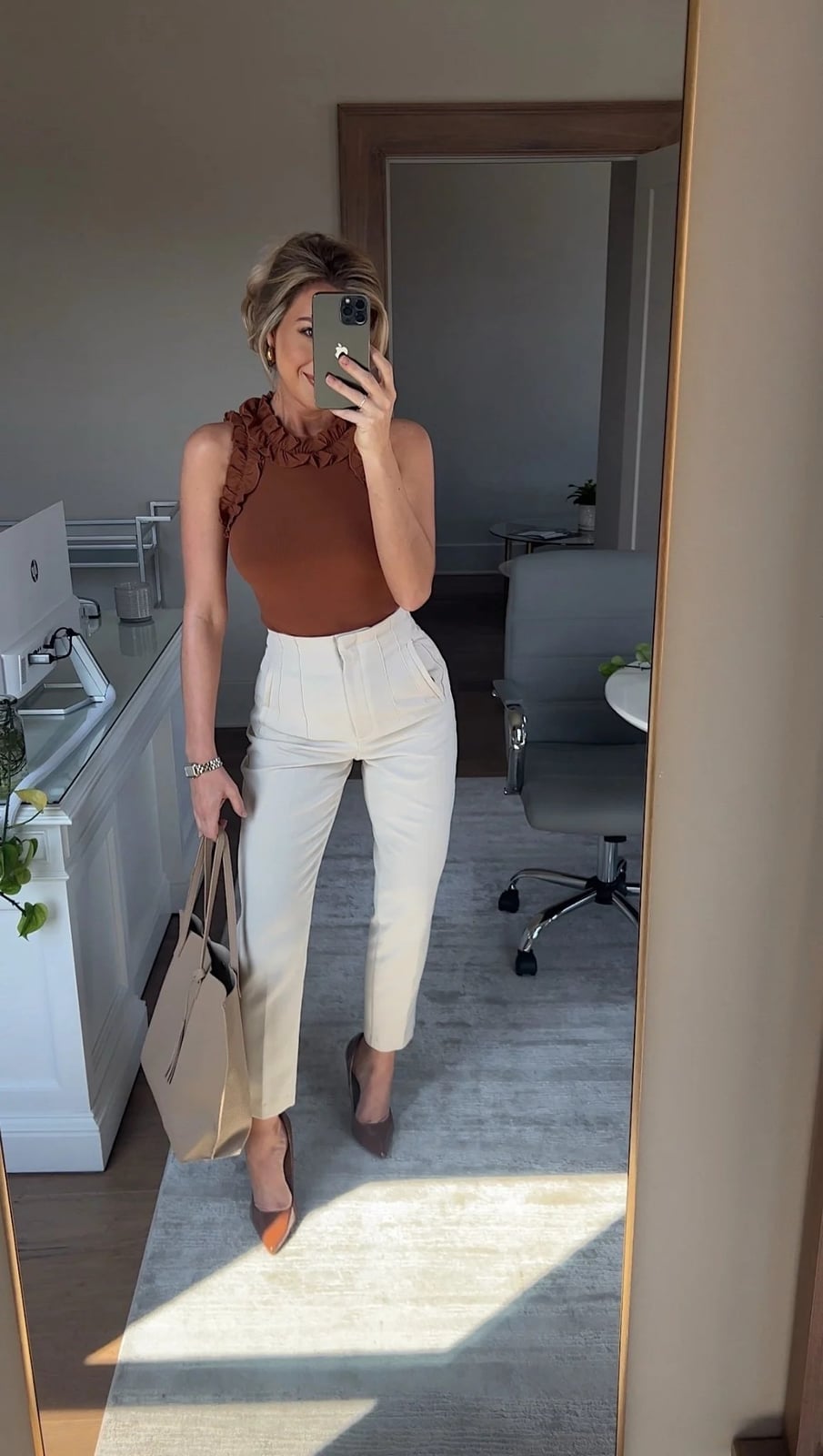 Cream Trousers with Ruffled Brown Top Cream Trousers with Ruffled Brown Top — Simple Smart Casual Outfits