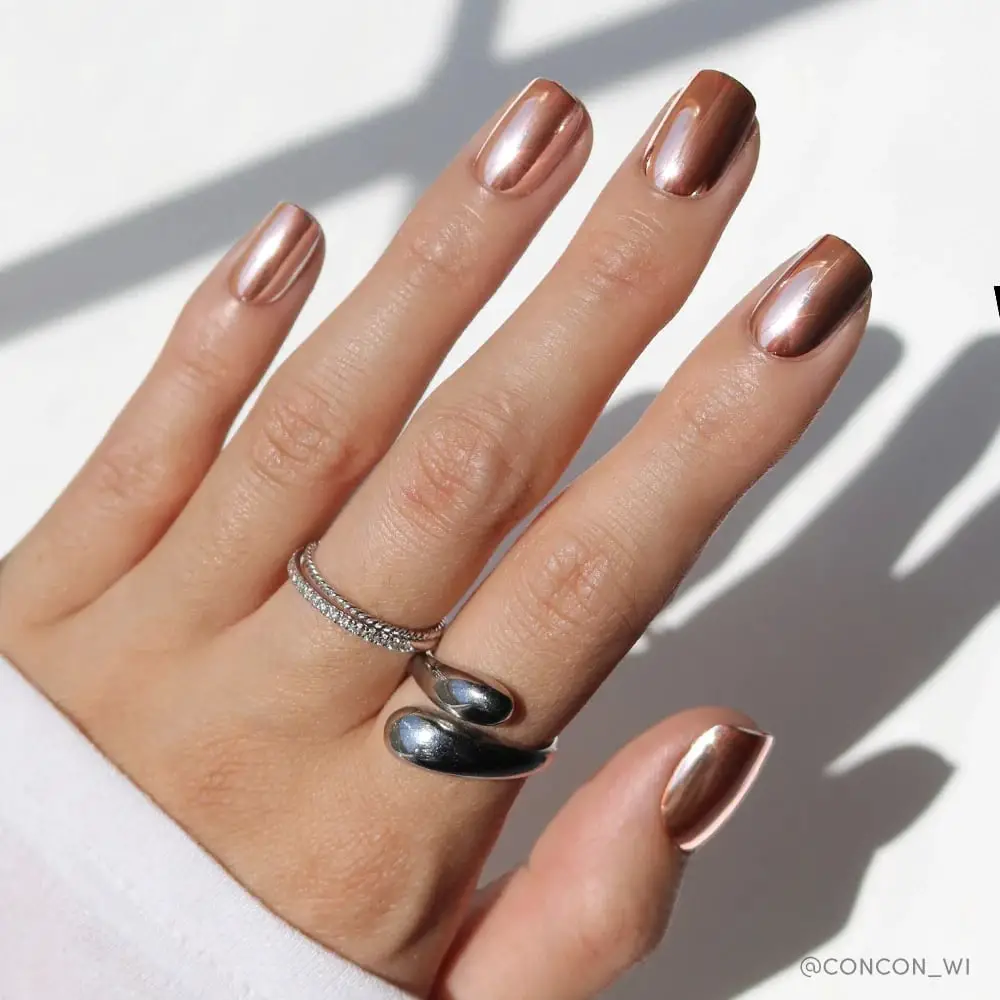 Metallic Bronze Chrome Short Squoval Nails Metallic Bronze Chrome Short Squoval Nails — Simple Squoval Nails