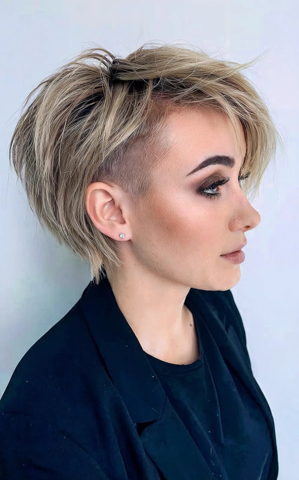 Ash Blonde Stacked Bob Undercut Ash Blonde Stacked Bob Undercut — Simple Stacked Bob