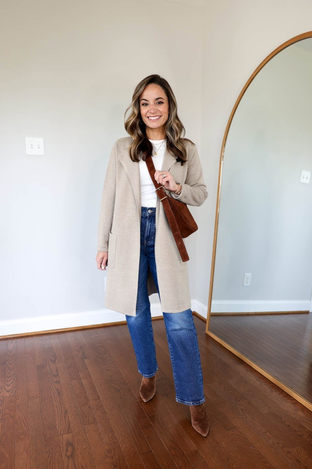 Longline Cardigan With Medium Wash Jeans Longline Cardigan With Medium Wash Jeans — Simple Straight Leg Jeans Outfits