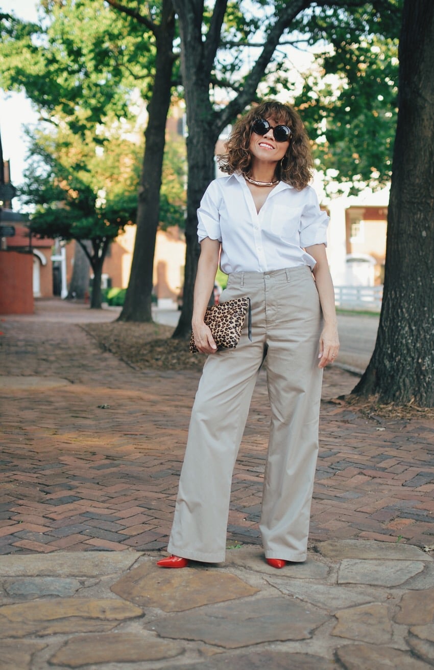Khaki Wide Leg Trousers with a White Button-Down Shirt Khaki Wide Leg Trousers with a White Button-Down Shirt — Simple Tan Pants Outfits