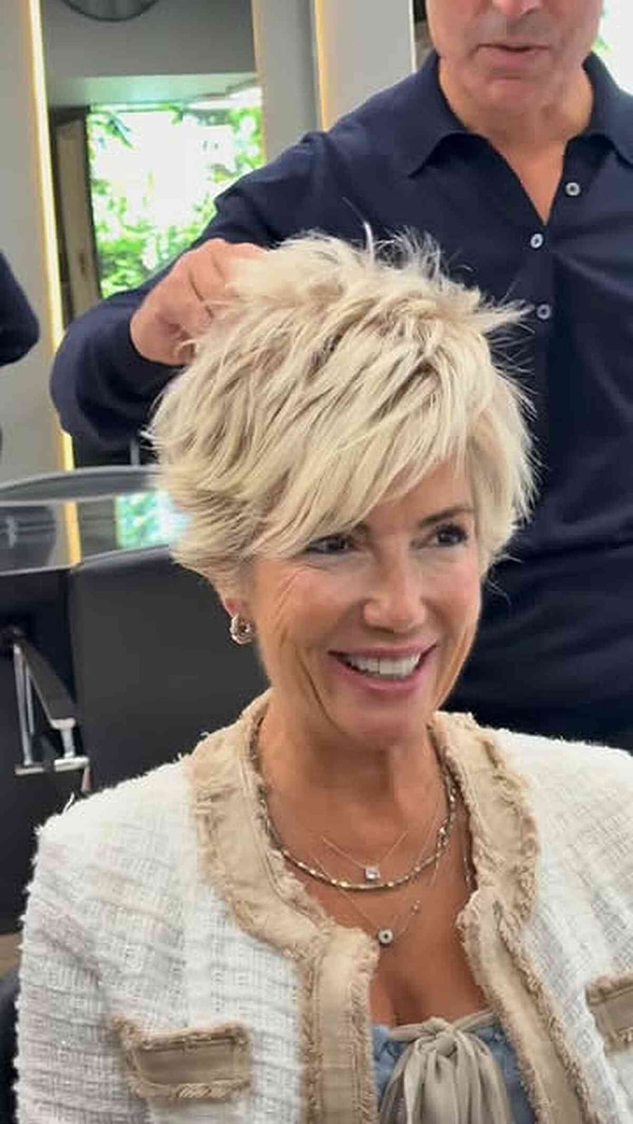 Light Blonde Pixie with Choppy Layers Light Blonde Pixie with Choppy Layers — Simple Textured Pixie