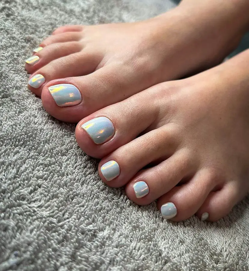 Pearlescent Iridescent Pale Blue White Short Square Toenails Pearlescent Iridescent Pale Blue White Short Square Toenails — Simple Toe Nails Colors